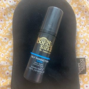 bondi sands tanning lotion (sample size) and mitt